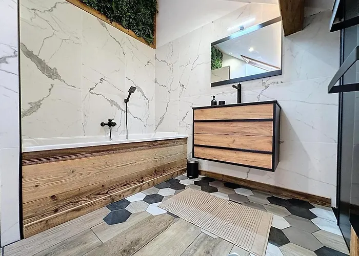 דירה Modern 2br With Mountain Views & Private Parking