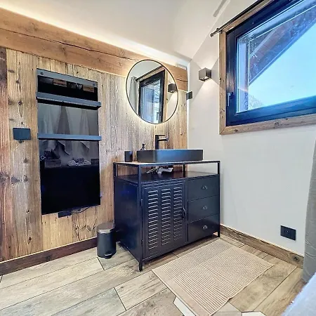 Modern 2br With Mountain Views & Private Parking Apartamento Les Houches