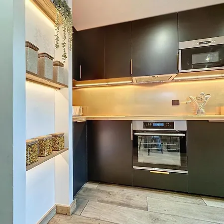 Modern 2br With Mountain Views & Private Parking Apartamento Les Houches